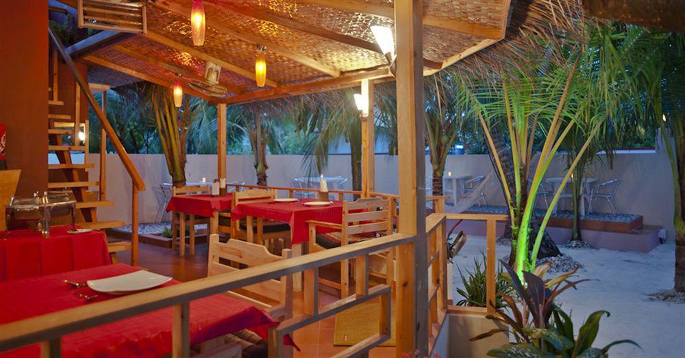Stingray Beach Inn Maafushi Exterior foto