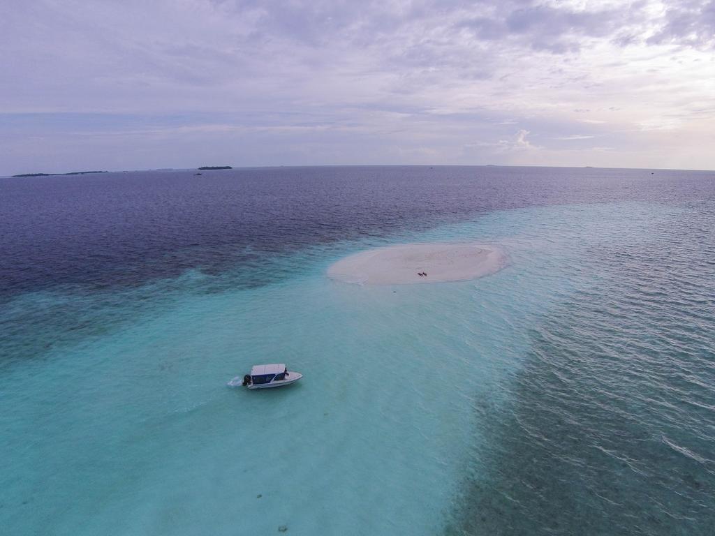 Stingray Beach Inn Maafushi Exterior foto