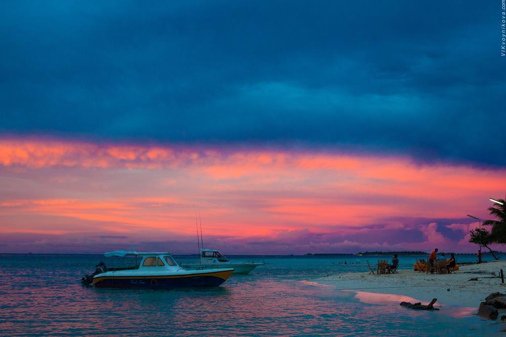Stingray Beach Inn Maafushi Exterior foto
