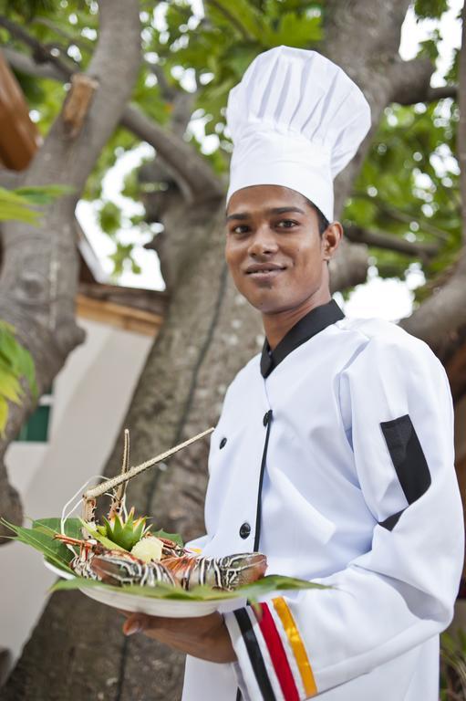Stingray Beach Inn Maafushi Exterior foto