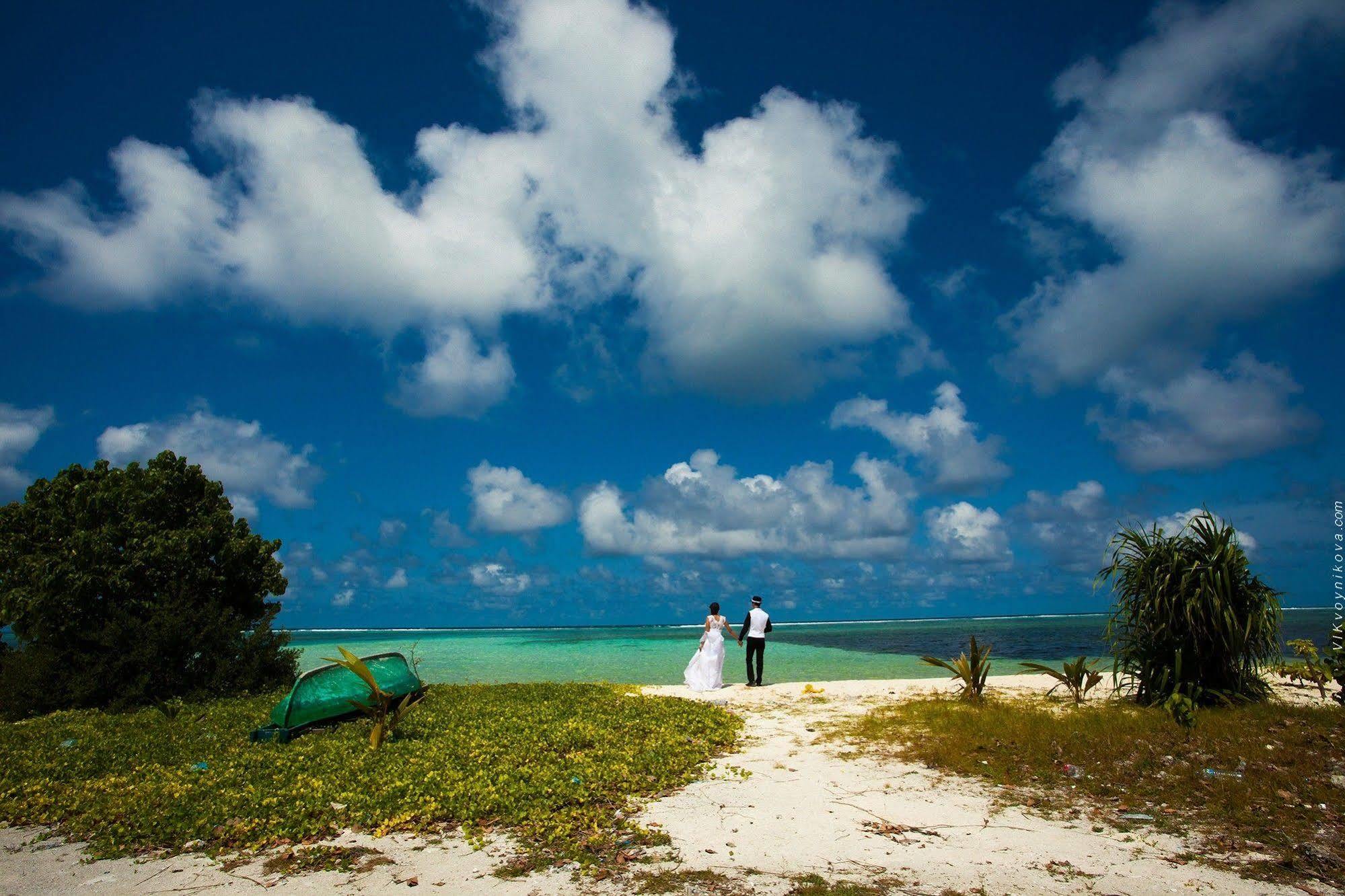 Stingray Beach Inn Maafushi Exterior foto