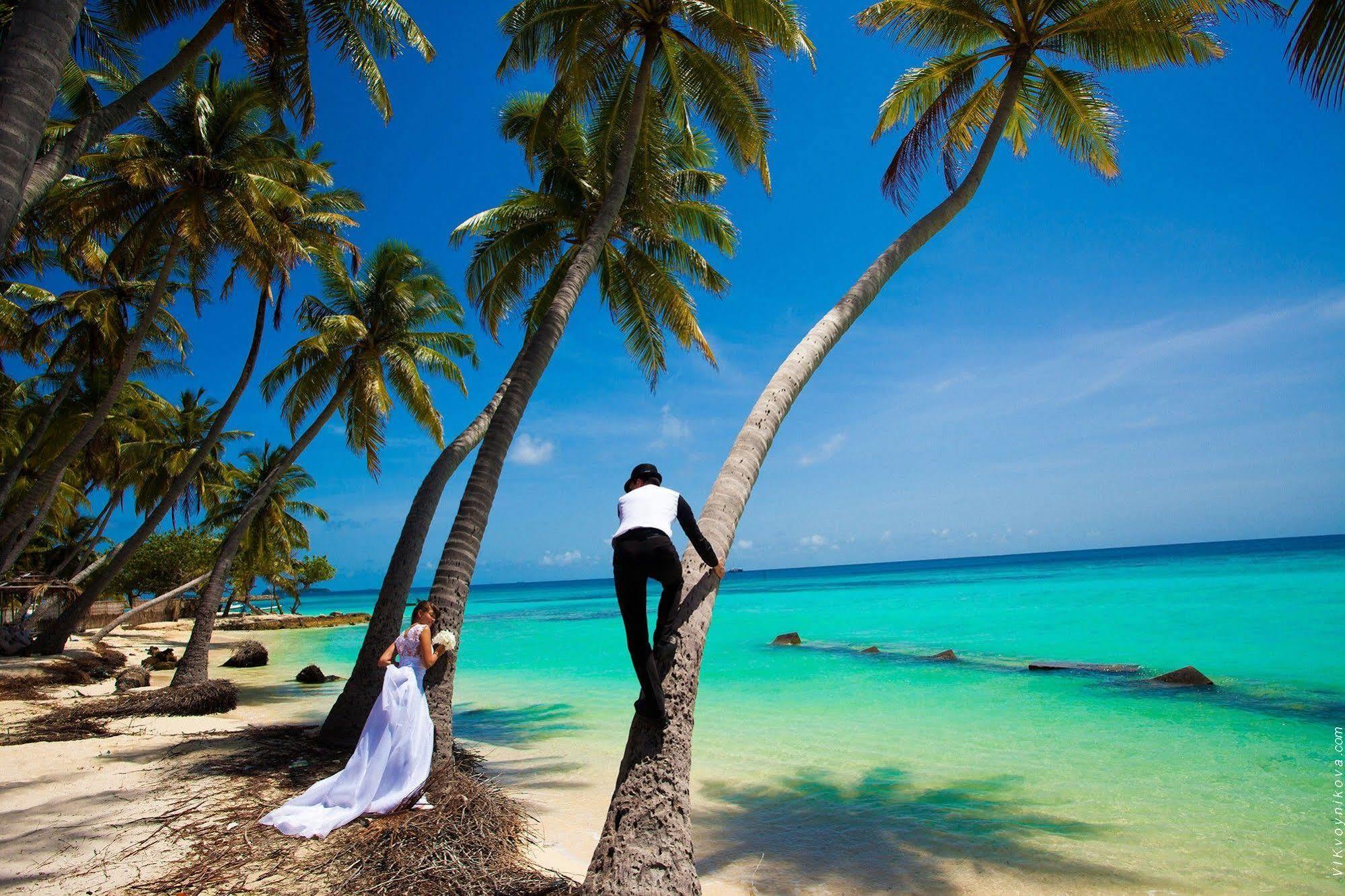 Stingray Beach Inn Maafushi Exterior foto